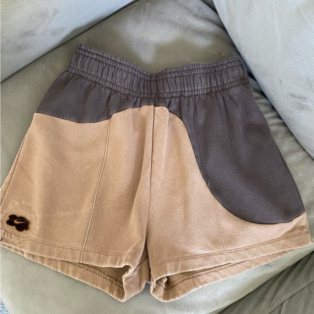 Two-Tone Brown - NIKE shorts